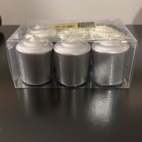 Set of 6 Candles - Picture 1 of 4